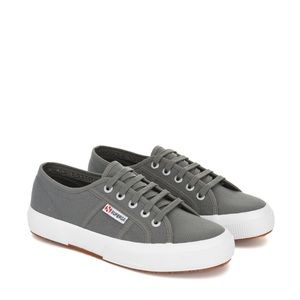 Superga Never Worn Size 10 2750 Cotu Classic Sneakers